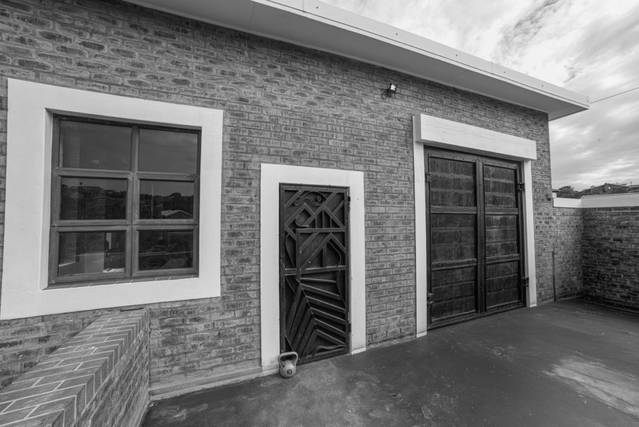 3 Bedroom Property for Sale in Dana Bay Western Cape